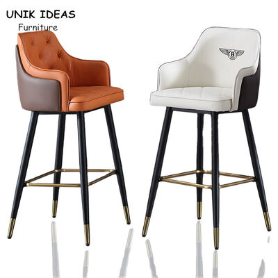 Harga yang bagus Orange 40 Inch Metal Bar Stools With Backs Modern Tall Pu Leather Commercial on line