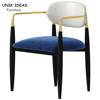 Harga yang bagus Navy Blue Metal Frame Dining Table And Chairs For Small Spaces Tufted Leather 58x58x73CM on line